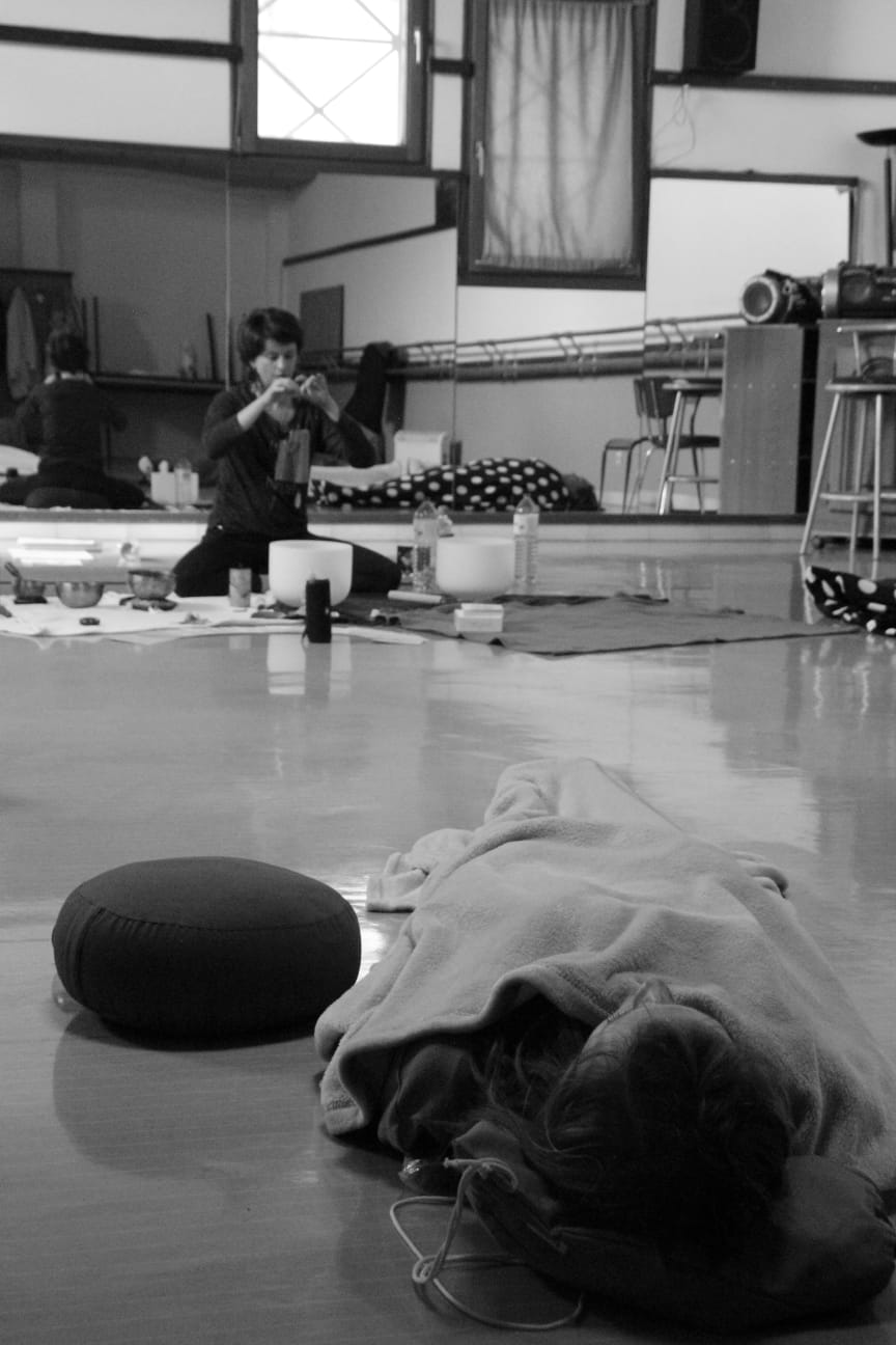 IMG-20201006-WA0019 Charlene-commenti-sono-therapie-groupe-meditation-bain-sonore-confort-nancy